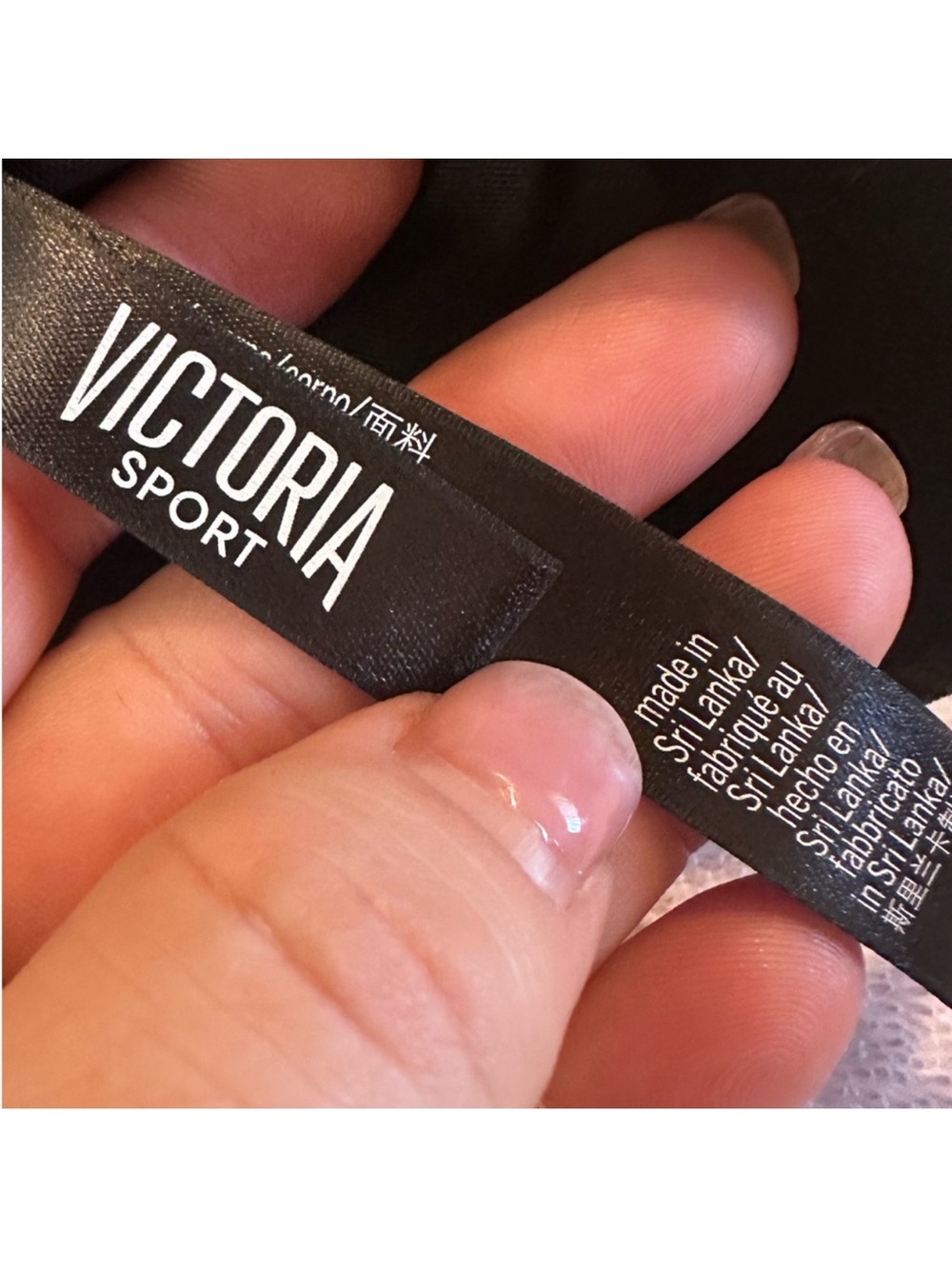 Victoria's Secret Black Cutout Sports Bra - Picture 5 of 7
